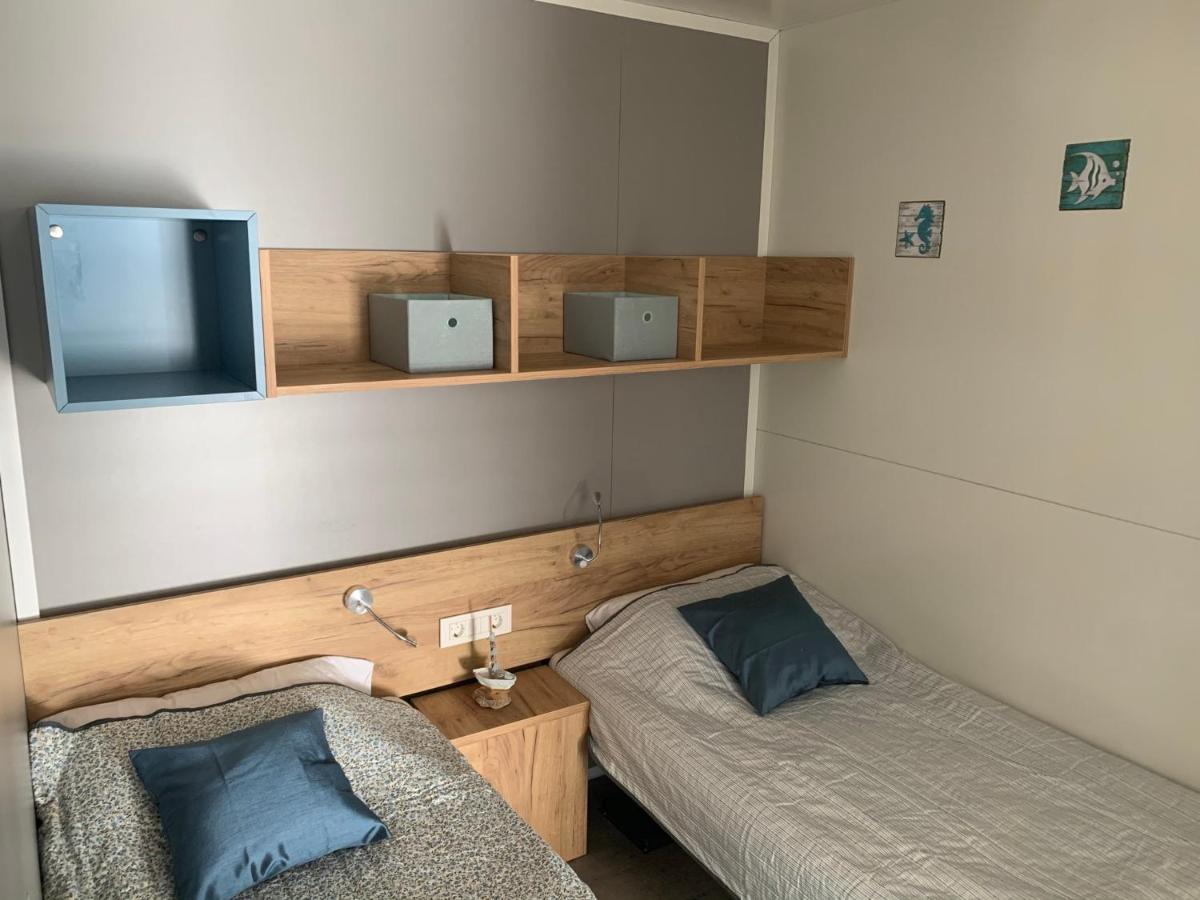 LunaSky Mobile Home Murter Jezera Exterior foto