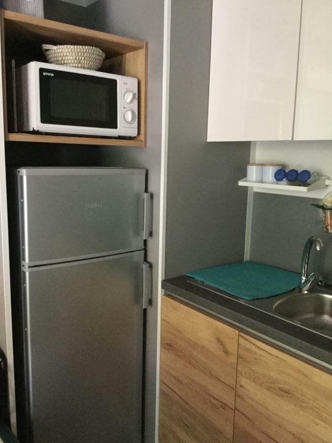 LunaSky Mobile Home Murter Jezera Exterior foto